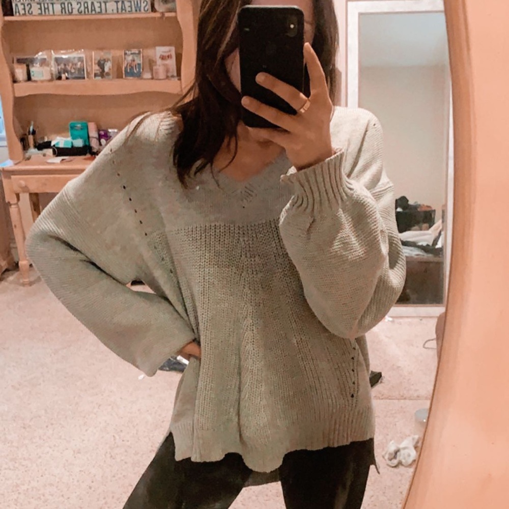 Grey oversized balloon sleeve sweater